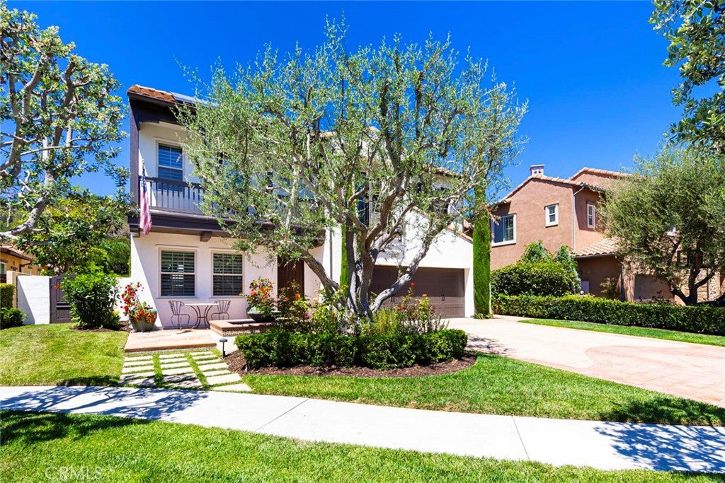 San Clemente, California, 92673, United States, 6 Bedrooms Bedrooms, ,5 BathroomsBathrooms,Residential,Active,1922275