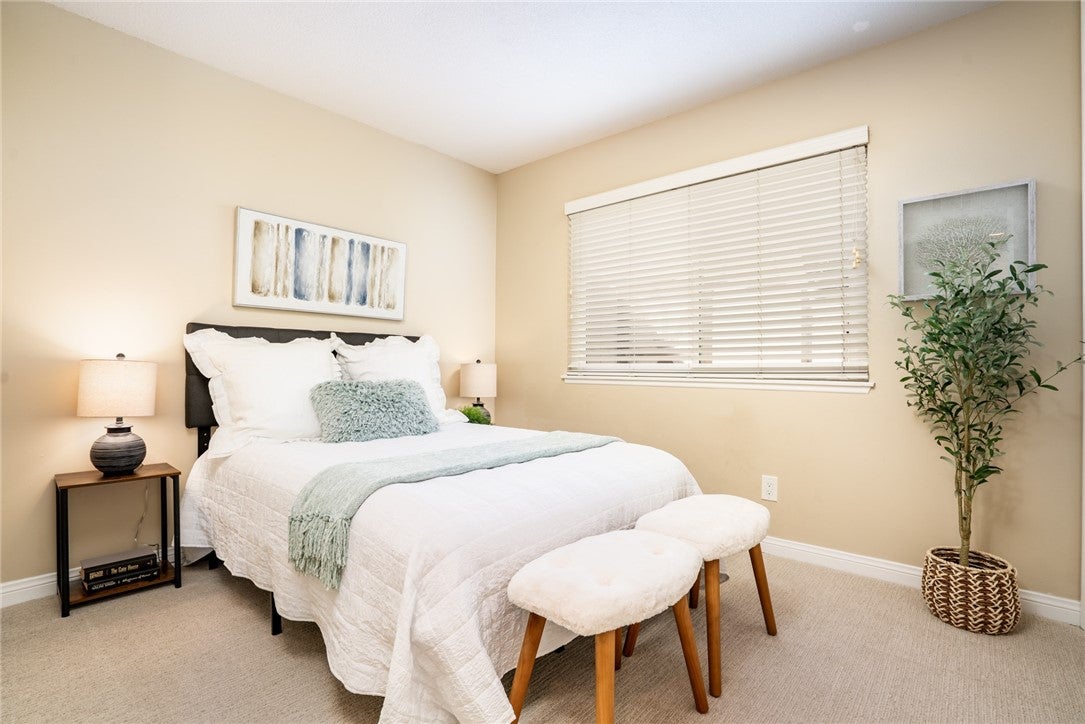Huntington Beach, California, 92647, United States, 4 Bedrooms Bedrooms, ,3 BathroomsBathrooms,Residential,Active,2030516
