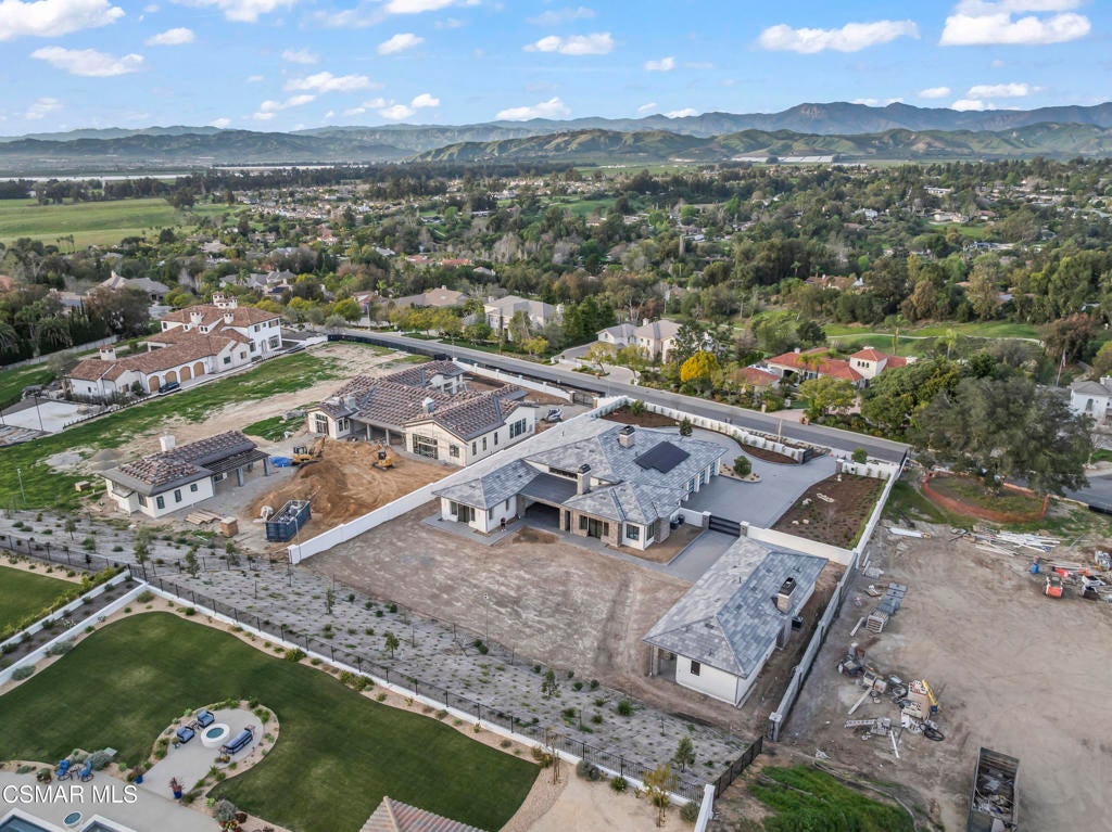 Camarillo, California, 93010, United States, 6 Bedrooms Bedrooms, ,7 BathroomsBathrooms,Residential,Active,2013156