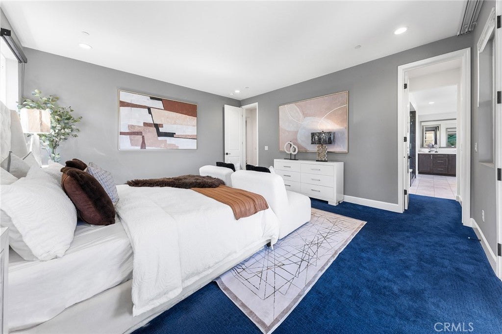 Lake Forest, California, 92630, United States, 5 Bedrooms Bedrooms, ,6 BathroomsBathrooms,Residential,Active,1801044
