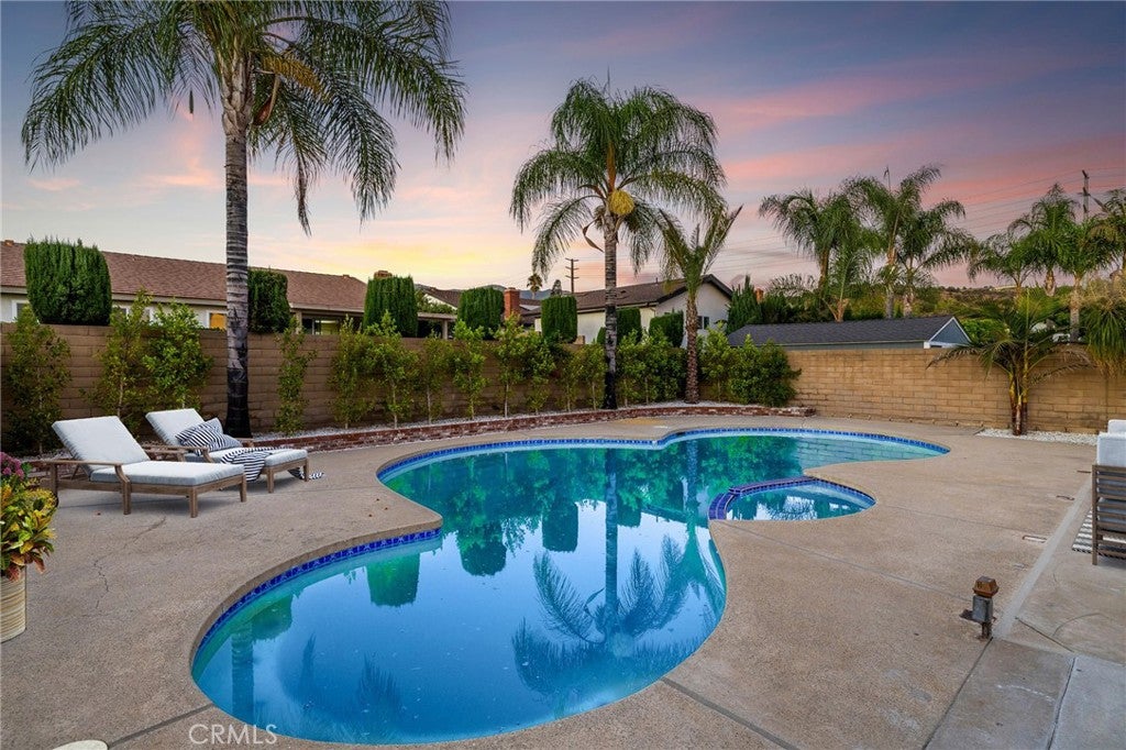 La Verne, California, 91750, United States, 4 Bedrooms Bedrooms, ,2 BathroomsBathrooms,Residential,Active,1944065