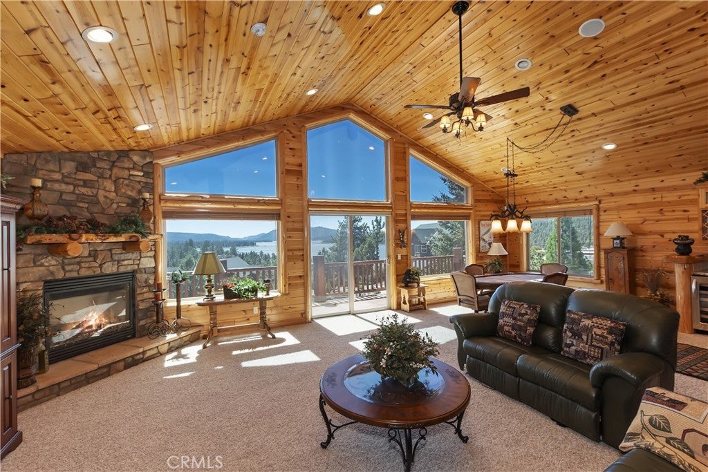 Big Bear Lake, California, 92315, United States, 4 Bedrooms Bedrooms, ,4 BathroomsBathrooms,Residential,Active,1905113