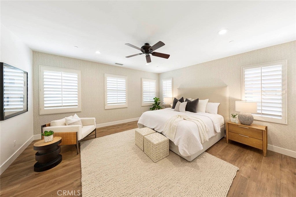 San Clemente, California, 92673, United States, 6 Bedrooms Bedrooms, ,5 BathroomsBathrooms,Residential,Active,1922275