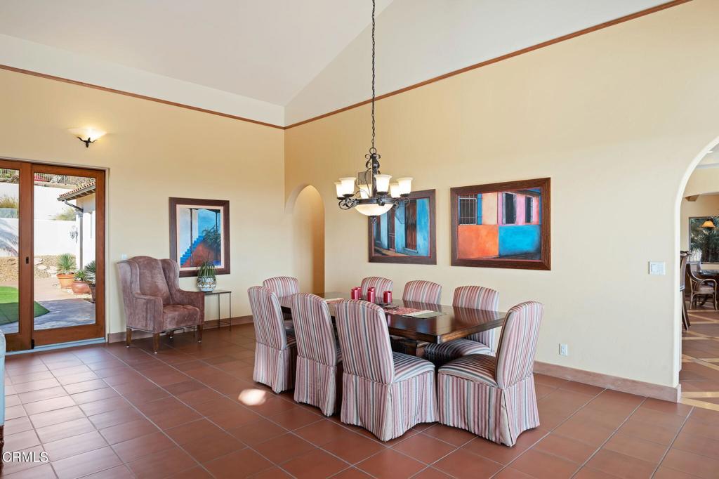 Ventura, California, 93001, United States, 3 Bedrooms Bedrooms, ,4 BathroomsBathrooms,Residential,Active,1748186