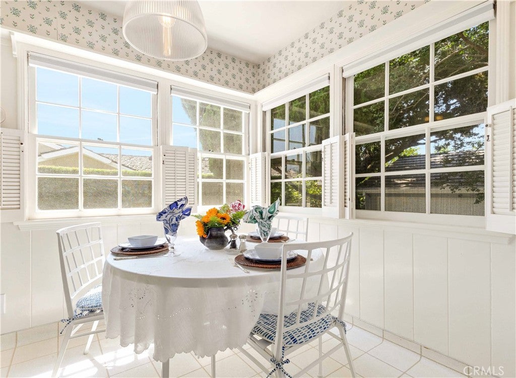 Arcadia, California, 91007, United States, 5 Bedrooms Bedrooms, ,4 BathroomsBathrooms,Residential,Active,1933725