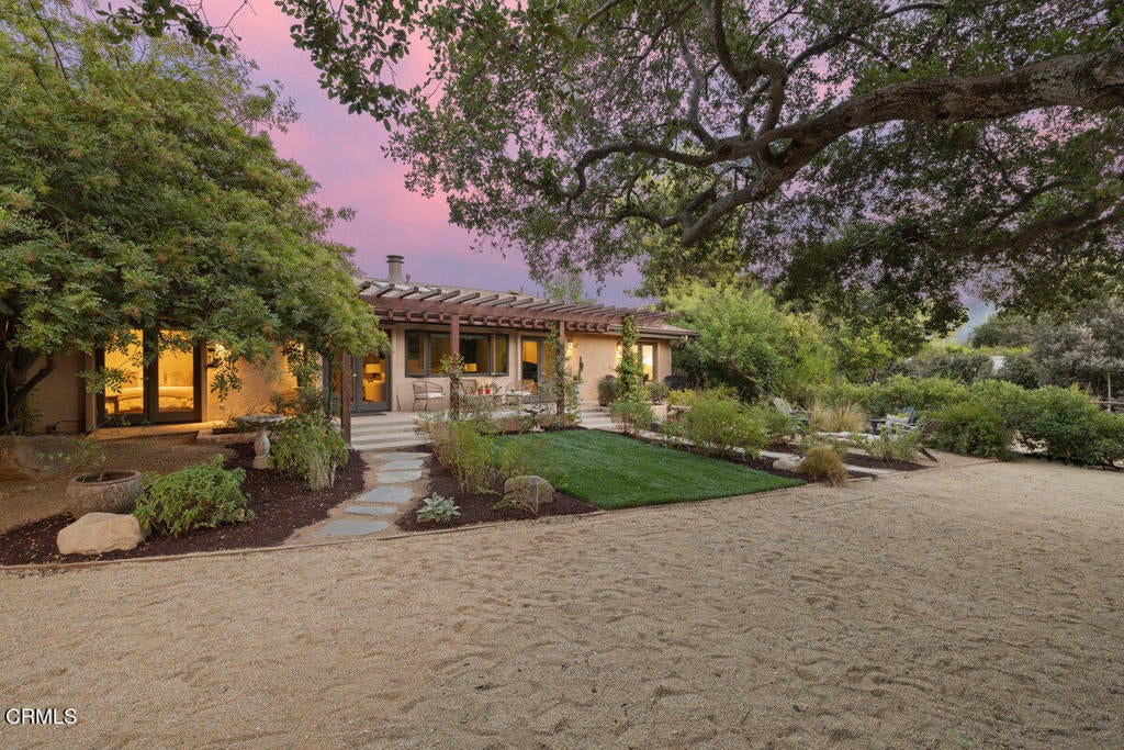 Ojai, California, 93023, United States, 3 Bedrooms Bedrooms, ,3 BathroomsBathrooms,Residential,Active,1920241