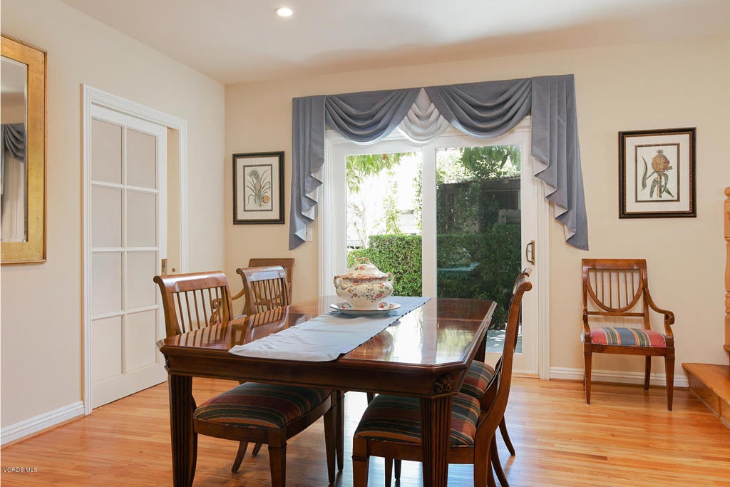 Ventura, California, 93001, United States, 4 Bedrooms Bedrooms, ,4 BathroomsBathrooms,Residential,Contingent,1944037