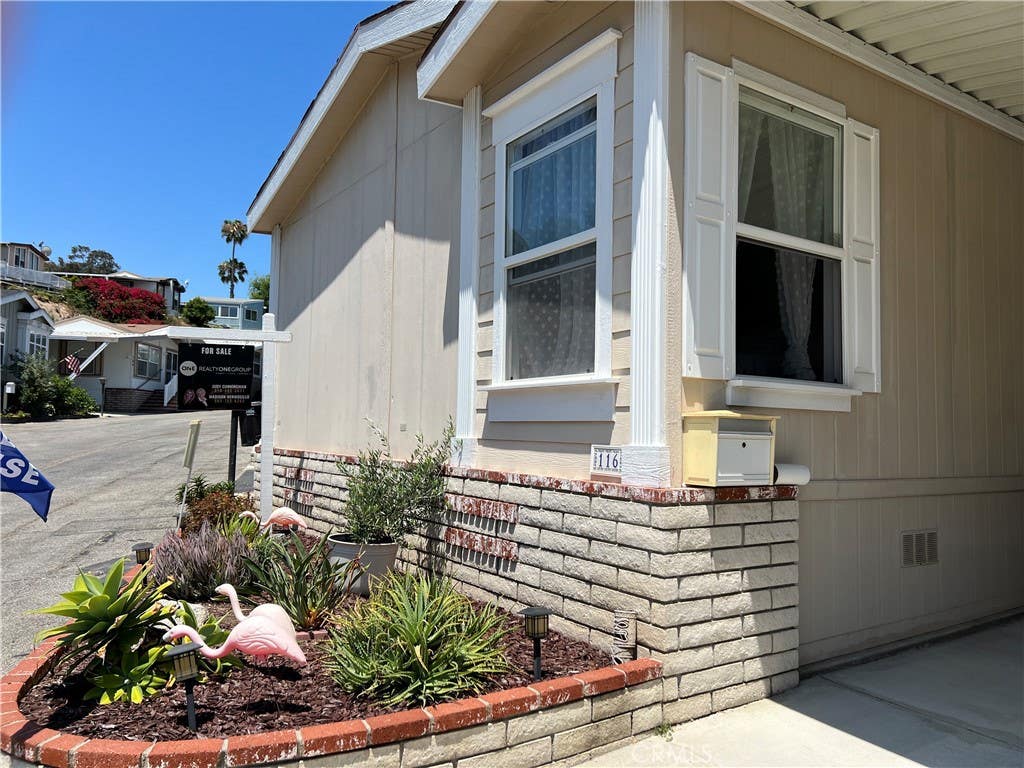 2550 PACIFIC COAST HWY SPC 116  