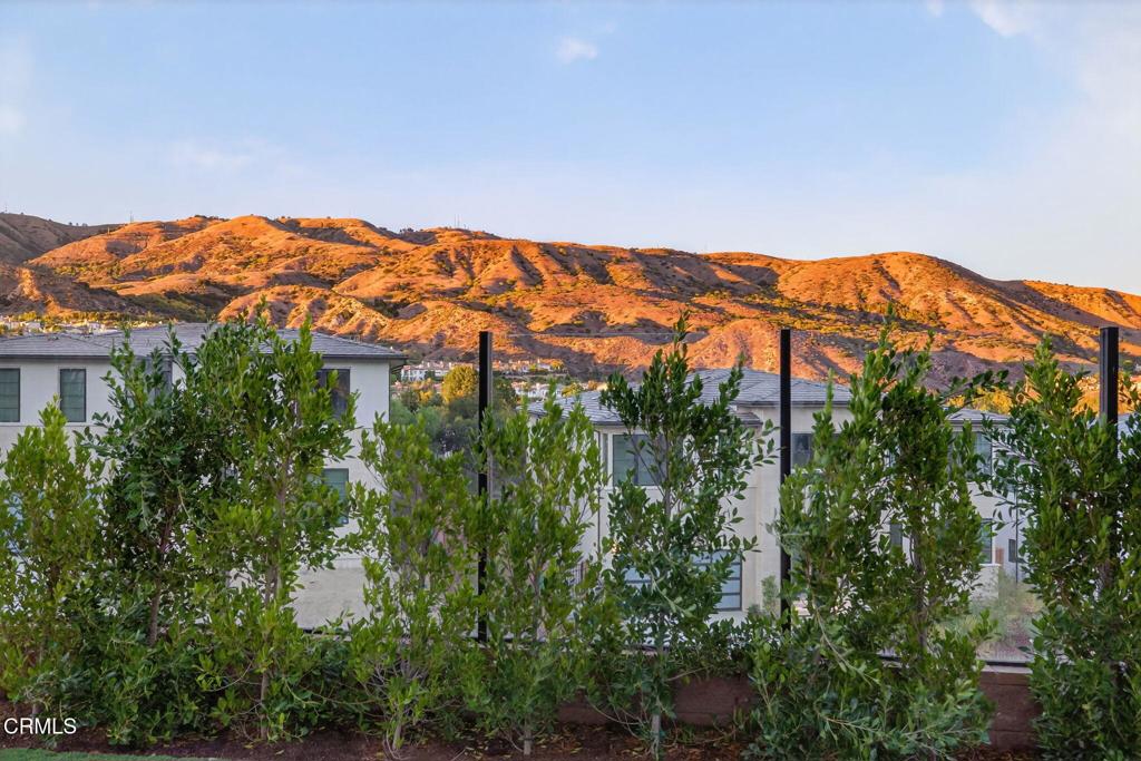 Porter Ranch, California, 91326, United States, 5 Bedrooms Bedrooms, ,6 BathroomsBathrooms,Residential,Active,1965808