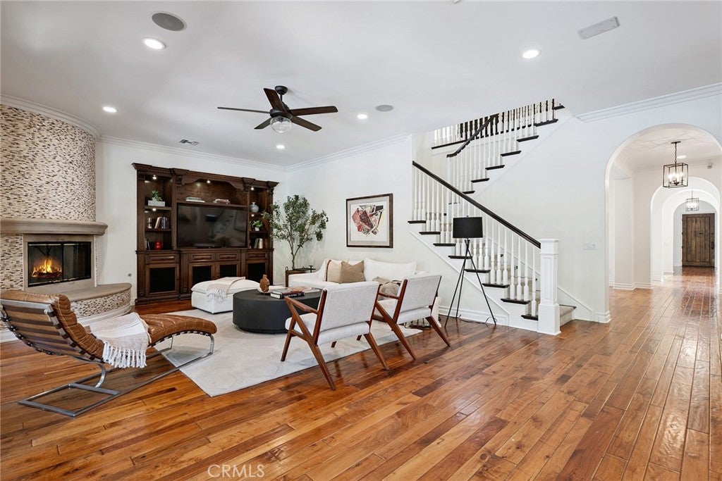 Calabasas, California, 91302, United States, 5 Bedrooms Bedrooms, ,6 BathroomsBathrooms,Residential,Active,1929471