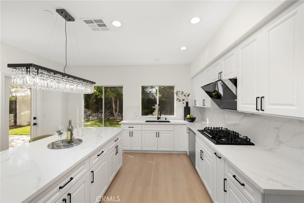 Arcadia, California, 91007, United States, 5 Bedrooms Bedrooms, ,6 BathroomsBathrooms,Residential,Active,2015474