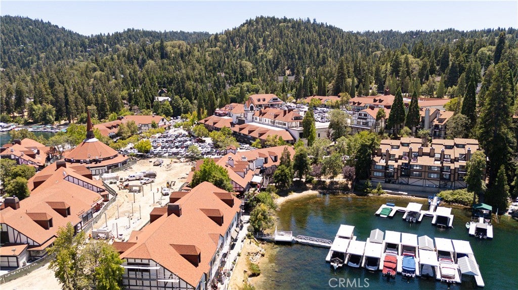 Lake Arrowhead, California, 92352, United States, 2 Bedrooms Bedrooms, ,3 BathroomsBathrooms,Residential,Active,1908134