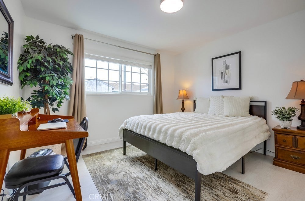 Garden Grove, California, 92845, United States, 5 Bedrooms Bedrooms, ,2 BathroomsBathrooms,Residential,Active,1927673