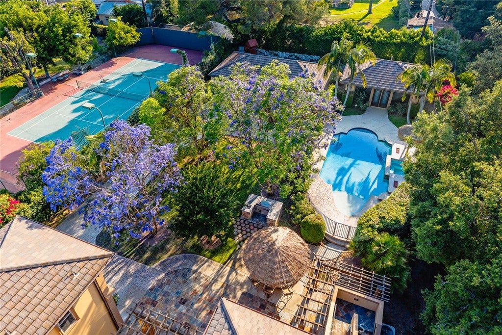 Arcadia, California, 91006, United States, 7 Bedrooms Bedrooms, ,9 BathroomsBathrooms,Residential,Active,1919404