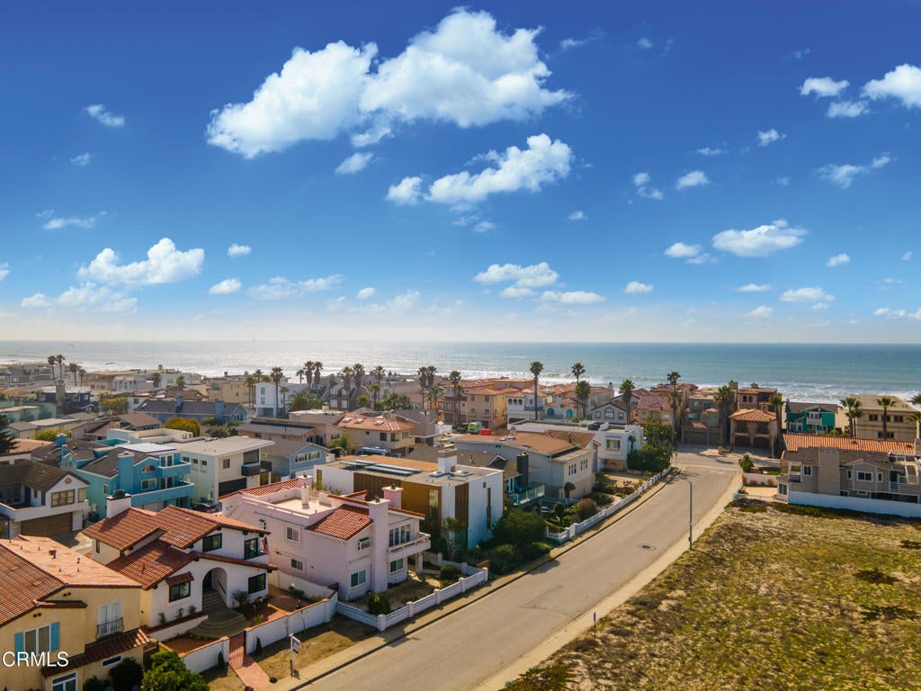 Oxnard, California, 93035, United States, 3 Bedrooms Bedrooms, ,3 BathroomsBathrooms,Residential,Active,1798066