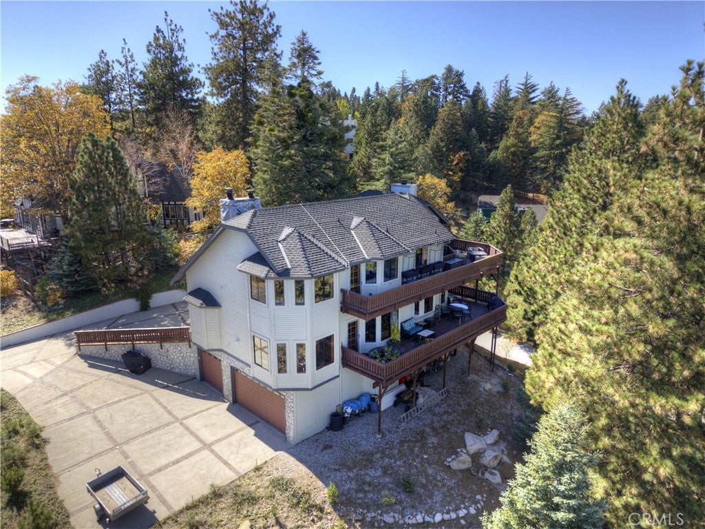 Lake Arrowhead, California, 92352, United States, 4 Bedrooms Bedrooms, ,3 BathroomsBathrooms,Residential,Active,1998581
