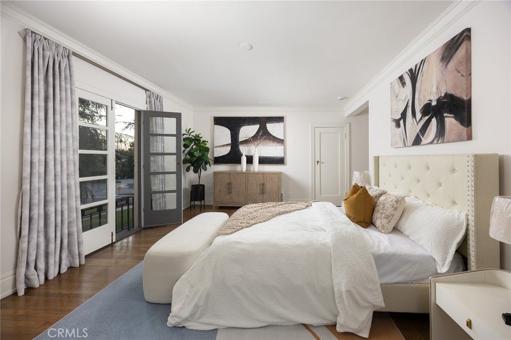 928 S El Molino Ave – image 37