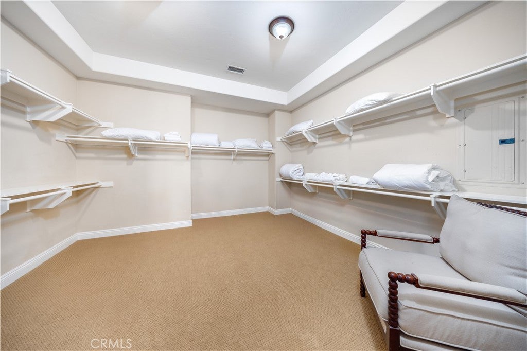 Temecula, California, 92592, United States, 5 Bedrooms Bedrooms, ,4 BathroomsBathrooms,Residential,Active,1970960