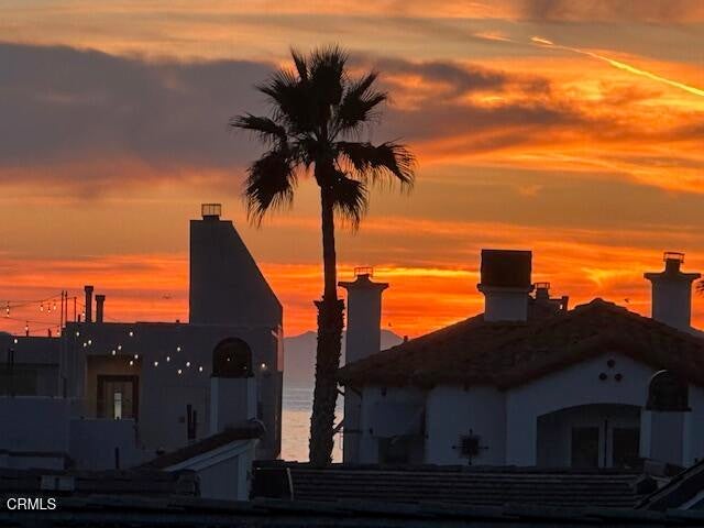 Oxnard, California, 93035, United States, 5 Bedrooms Bedrooms, ,4 BathroomsBathrooms,Residential,Active,1899886