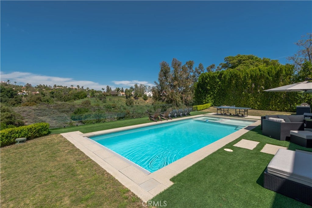 Calabasas, California, 91302, United States, 5 Bedrooms Bedrooms, ,5 BathroomsBathrooms,Residential,Active,1806958