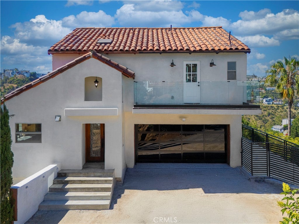 Los Angeles, California, 90046, United States, 3 Bedrooms Bedrooms, ,4 BathroomsBathrooms,Residential,Active,1862862