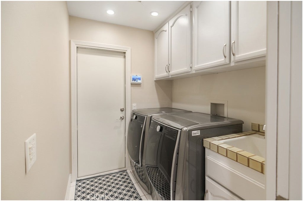San Juan Capistrano, California, 92675, United States, 4 Bedrooms Bedrooms, ,3 BathroomsBathrooms,Residential,Active,1877832