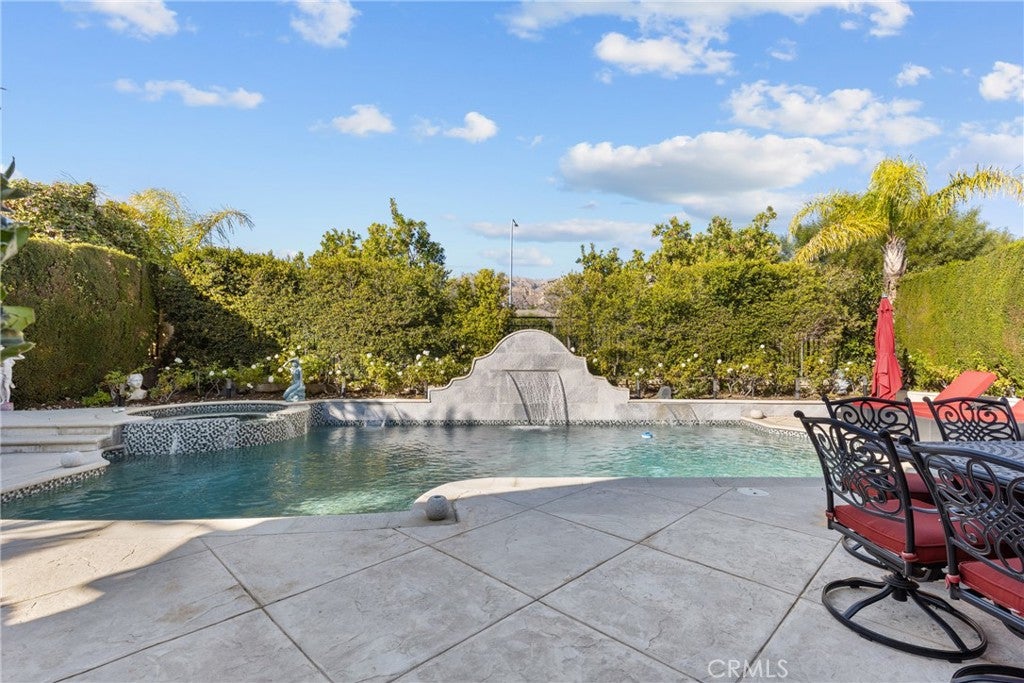 Porter Ranch, California, 91326, United States, 4 Bedrooms Bedrooms, ,4 BathroomsBathrooms,Residential,Active,1989767