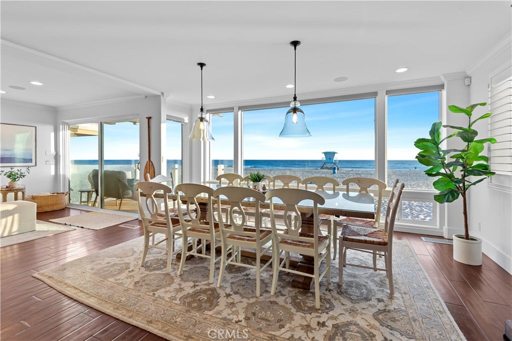 Oxnard, California, 93035, United States, ,4 BathroomsBathrooms,Residential,Active,1839447