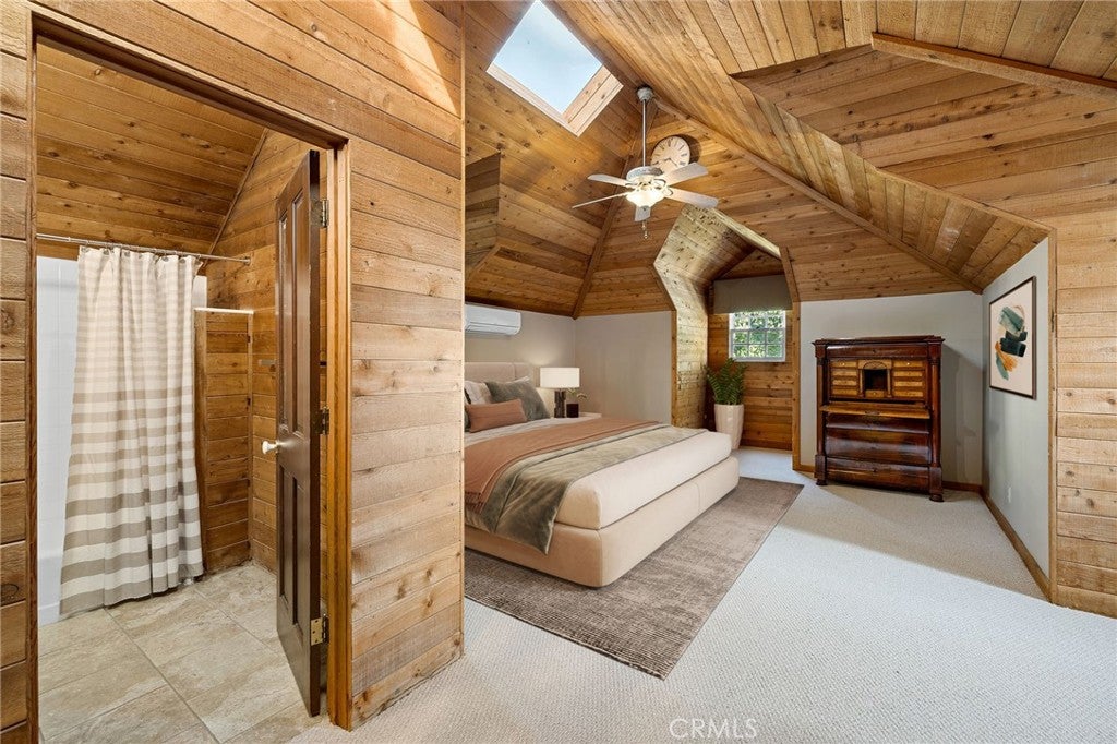 Glendora, California, 91741, United States, 8 Bedrooms Bedrooms, ,7 BathroomsBathrooms,Residential,Active,1900207