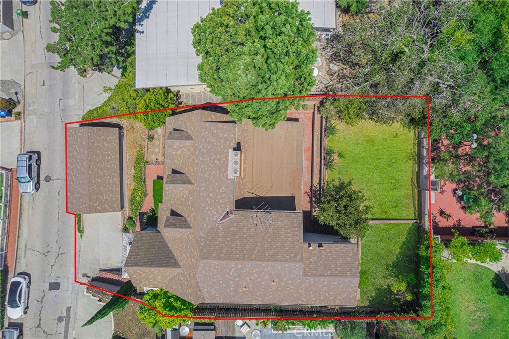 Los Angeles, California, 90039, United States, 4 Bedrooms Bedrooms, ,3 BathroomsBathrooms,Residential,Active,1892396