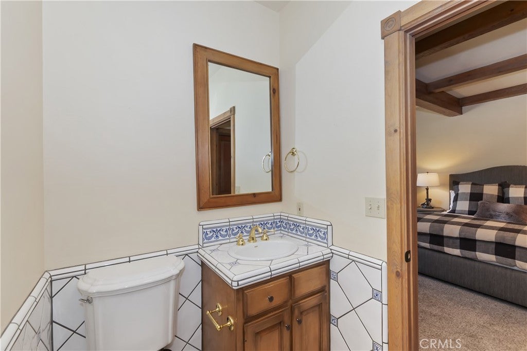 Lake Arrowhead, California, 92352, United States, 4 Bedrooms Bedrooms, ,5 BathroomsBathrooms,Residential,Active,1897983