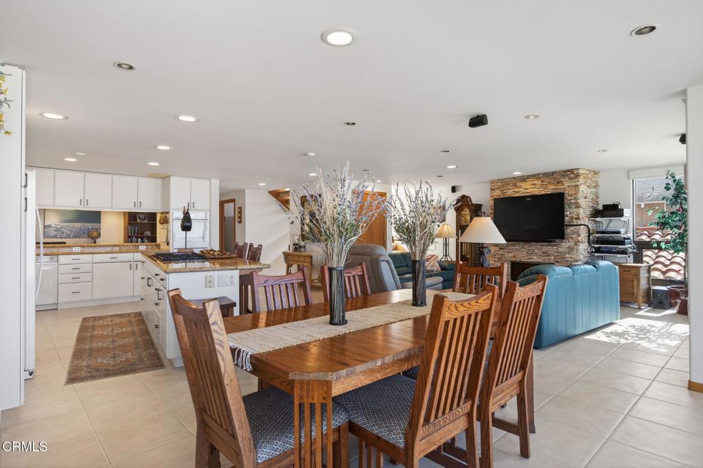 Oxnard, California, 93035, United States, 5 Bedrooms Bedrooms, ,5 BathroomsBathrooms,Residential,Active,2015816