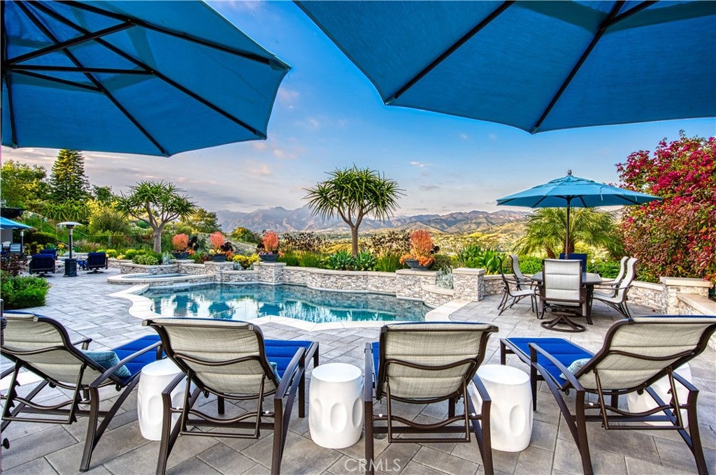 Coto De Caza, California, 92679, United States, 5 Bedrooms Bedrooms, ,5 BathroomsBathrooms,Residential,Active,1791411