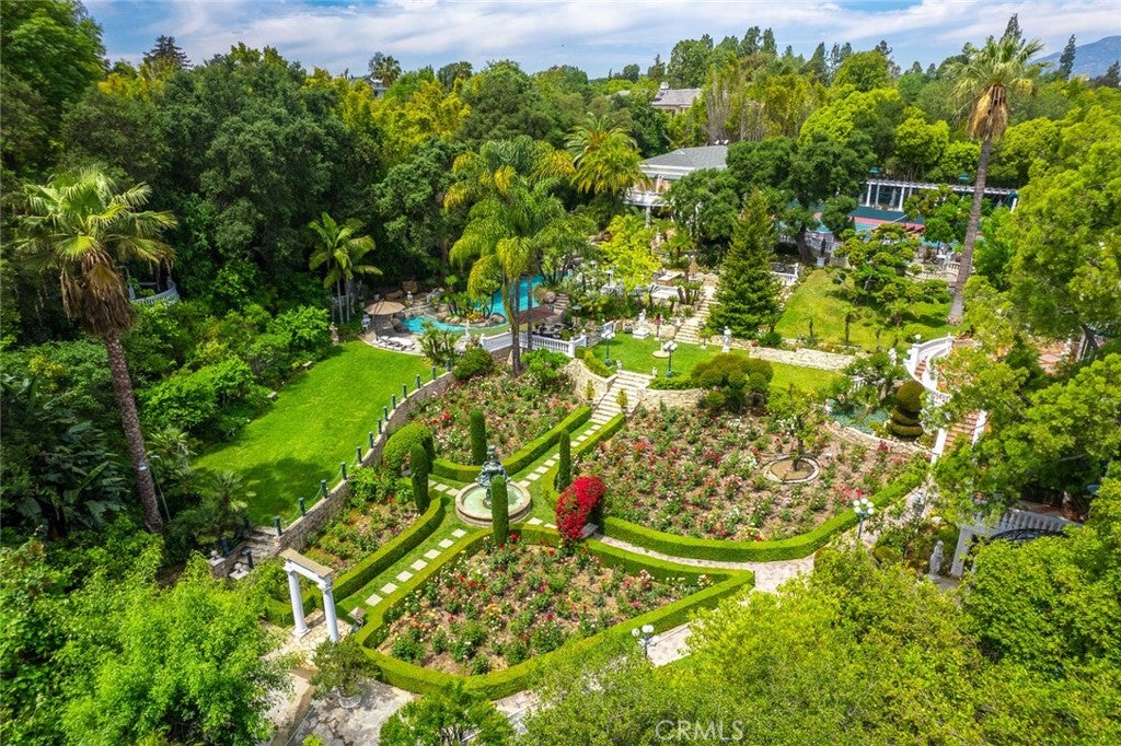 San Marino, California, 91108, United States, 6 Bedrooms Bedrooms, ,6 BathroomsBathrooms,Residential,Active,2008270