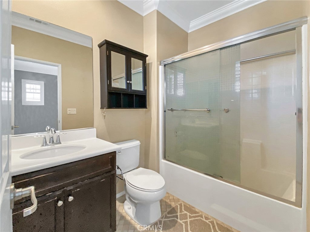 Long Beach, California, 90804, United States, 4 Bedrooms Bedrooms, ,4 BathroomsBathrooms,Residential,Active,1986886