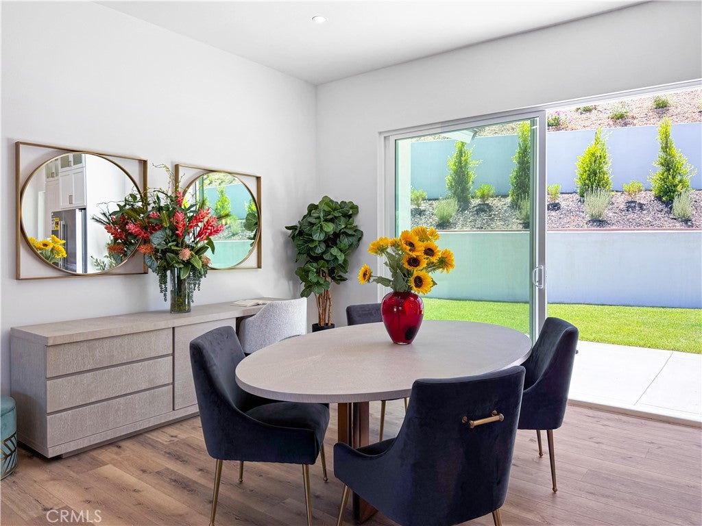 Temecula, California, 92591, United States, 3 Bedrooms Bedrooms, ,3 BathroomsBathrooms,Residential,Active,1711275