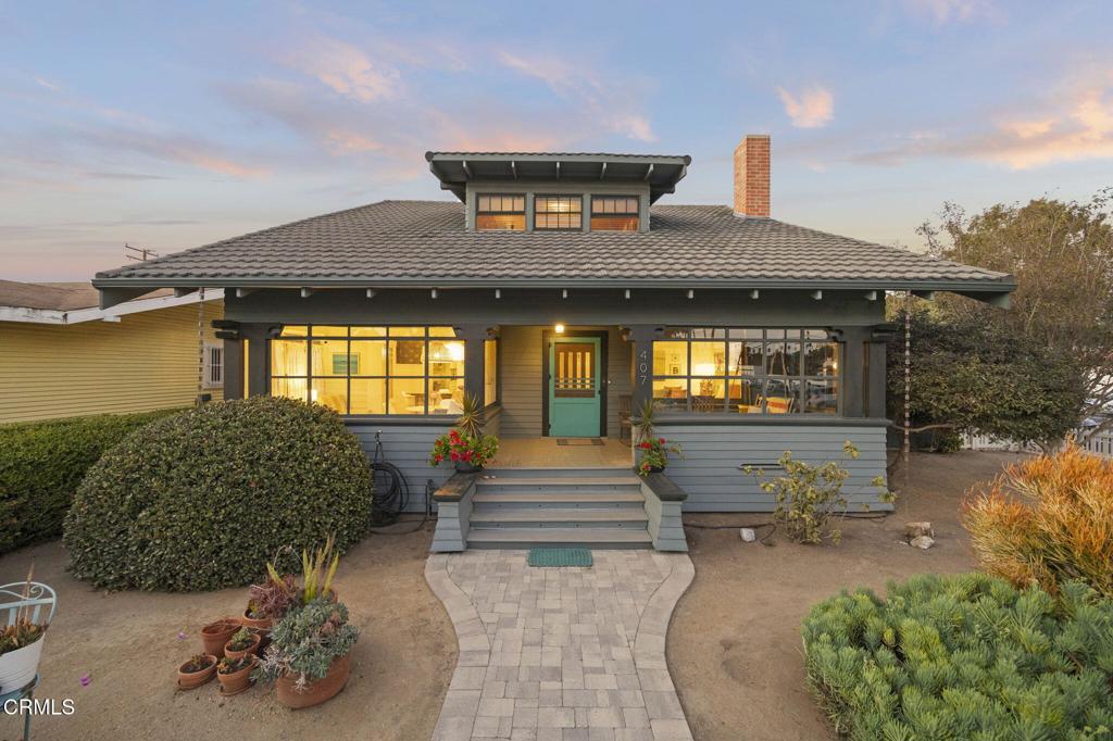 Oxnard, California, 93030, United States, 5 Bedrooms Bedrooms, ,2 BathroomsBathrooms,Residential,Active,1985561