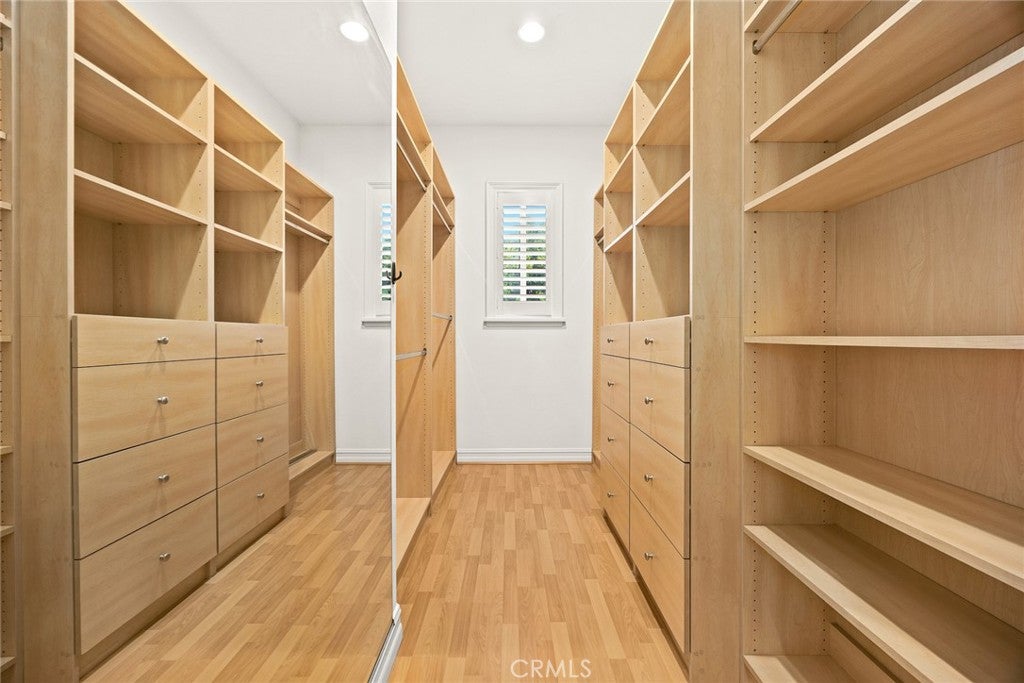 Diamond Bar, California, 91765, United States, 4 Bedrooms Bedrooms, ,5 BathroomsBathrooms,Residential,Active,1985854