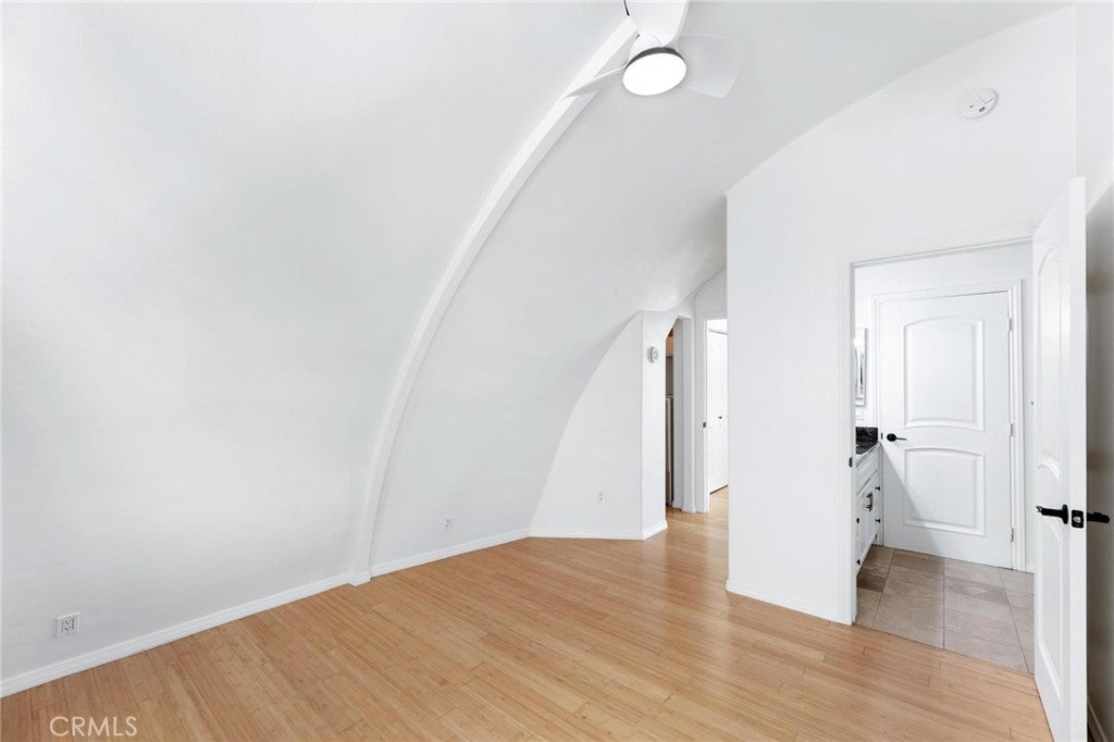 Chatsworth, California, 91311, United States, 4 Bedrooms Bedrooms, ,4 BathroomsBathrooms,Residential,Active,2011421