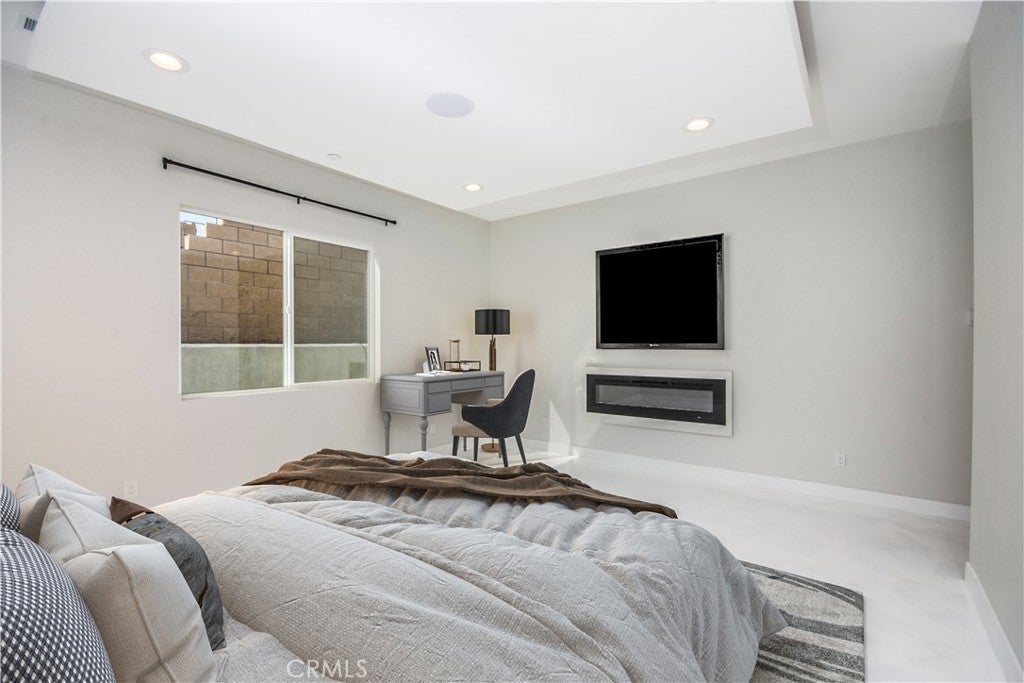 Corona, California, 92881, United States, 8 Bedrooms Bedrooms, ,9 BathroomsBathrooms,Residential,Active,1902941