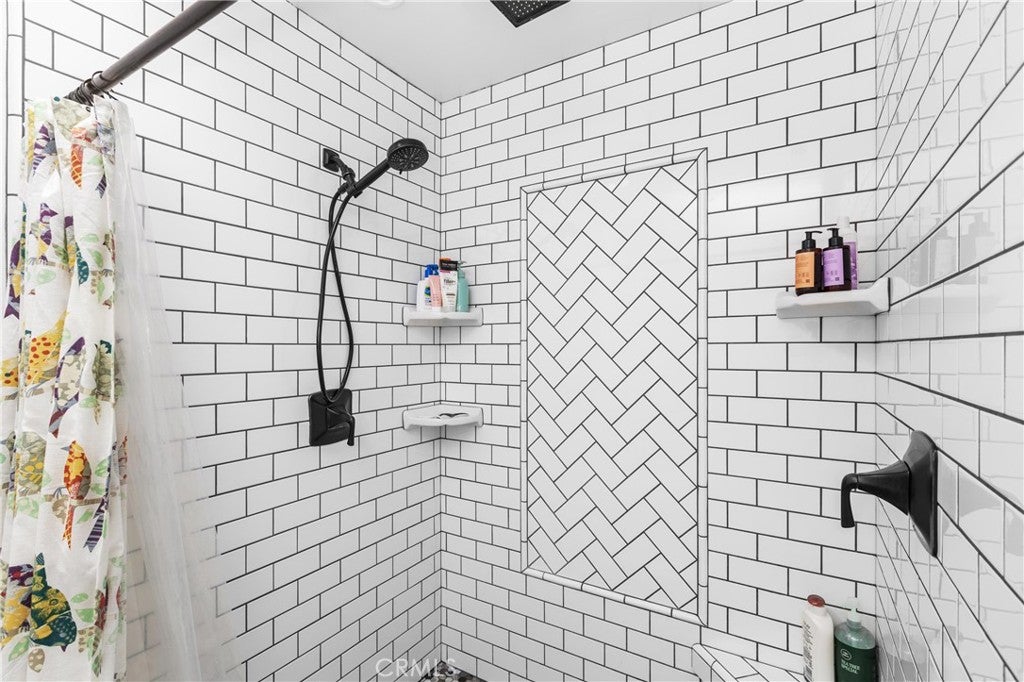 Atascadero, California, 93422, United States, 4 Bedrooms Bedrooms, ,2 BathroomsBathrooms,Residential,Active,1913985