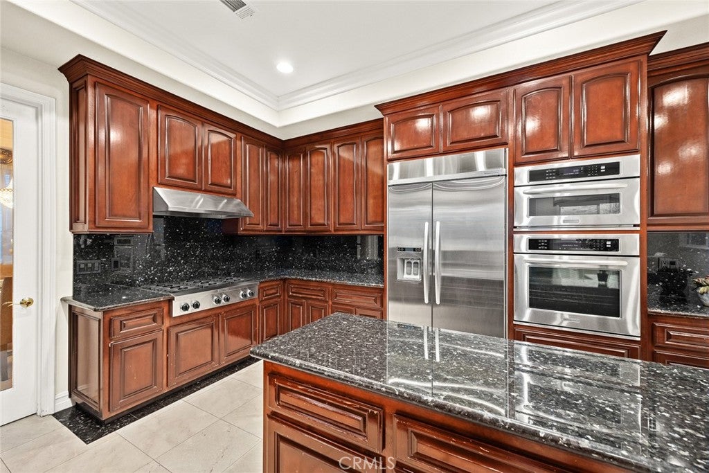 Diamond Bar, California, 91765, United States, 4 Bedrooms Bedrooms, ,5 BathroomsBathrooms,Residential,Active,1985854