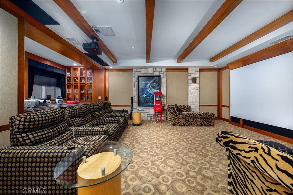 Diamond Bar, California, 91765, United States, 7 Bedrooms Bedrooms, ,10 BathroomsBathrooms,Residential,Active,1899926