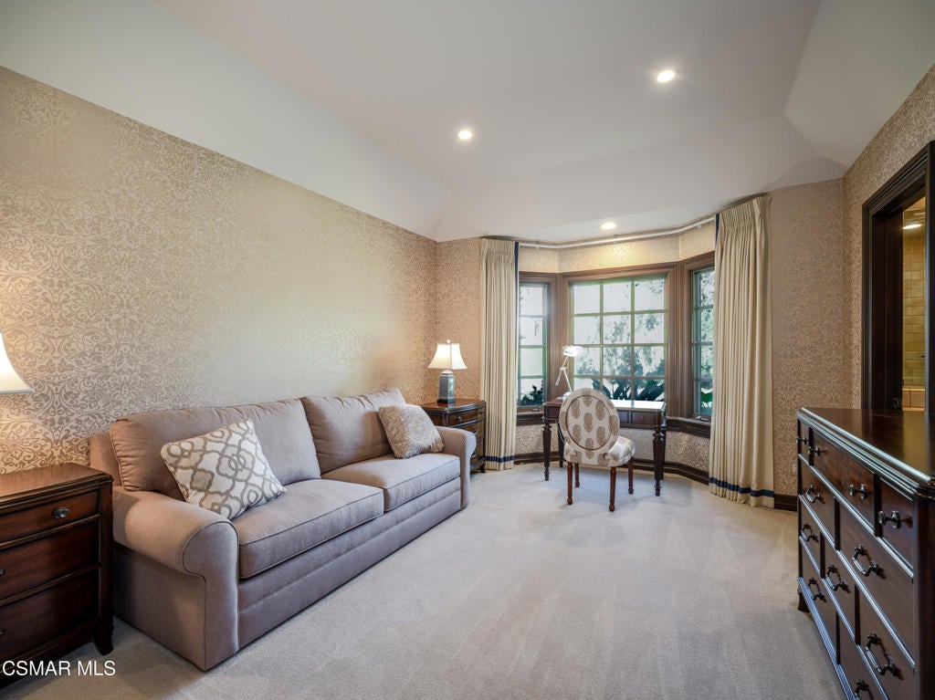 Agoura Hills, California, 91301, United States, 5 Bedrooms Bedrooms, ,5 BathroomsBathrooms,Residential,Active,1990655