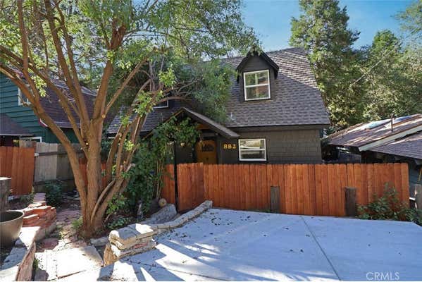 882 ARROWHEAD VILLA RD, LAKE ARROWHEAD, CA 92352 - Image 1