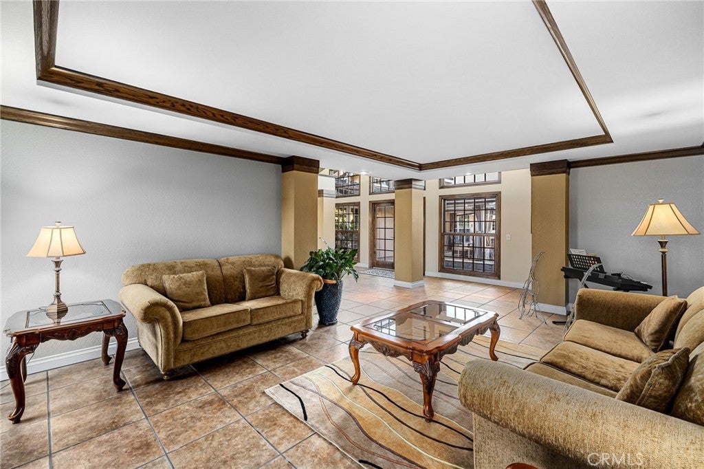 La Verne, California, 91750, United States, 3 Bedrooms Bedrooms, ,3 BathroomsBathrooms,Residential,Active,2009143