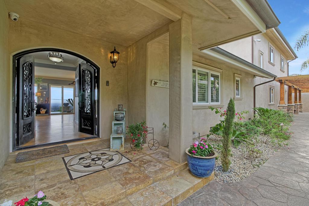 Ventura, California, 93003, United States, 4 Bedrooms Bedrooms, ,4 BathroomsBathrooms,Residential,Active,1944051