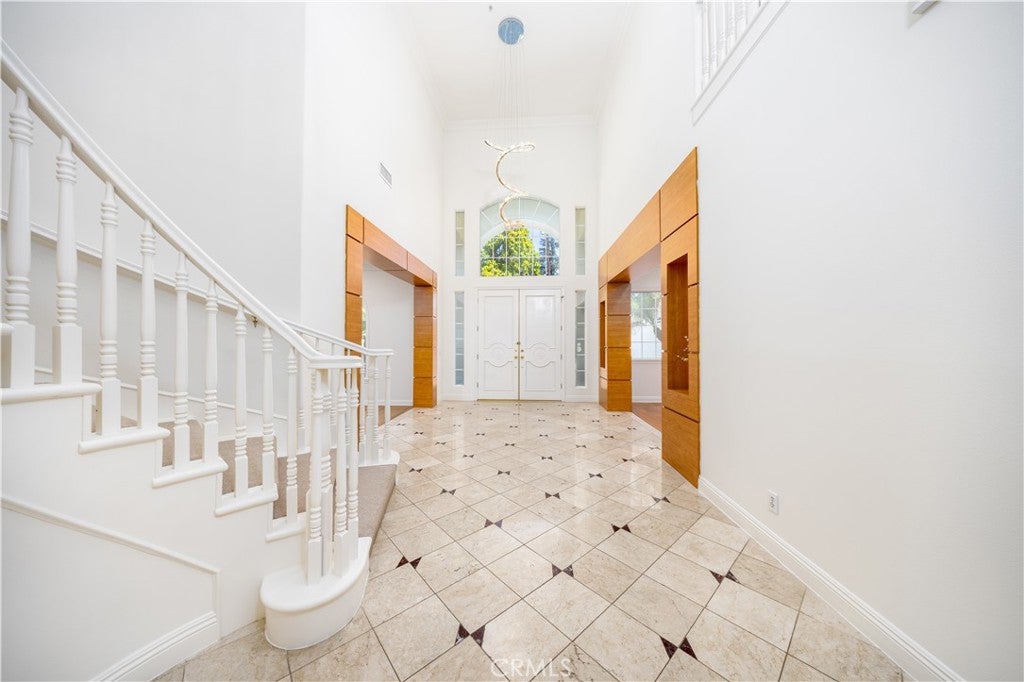 Arcadia, California, 91006, United States, 5 Bedrooms Bedrooms, ,5 BathroomsBathrooms,Residential,Active,1922322