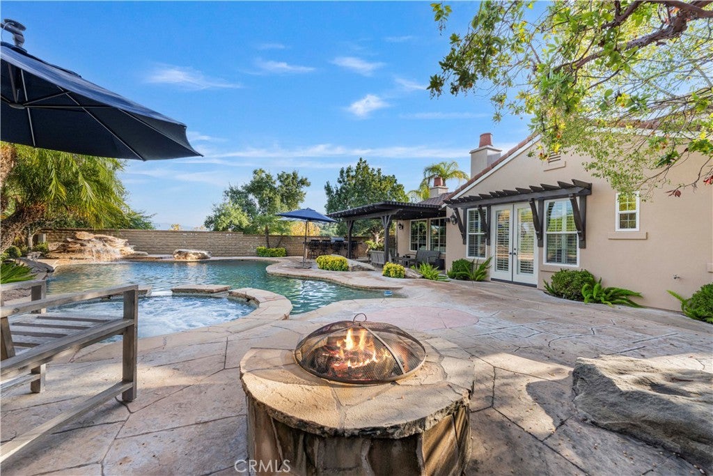 Valencia, California, 91381, United States, 5 Bedrooms Bedrooms, ,4 BathroomsBathrooms,Residential,Active,2007929