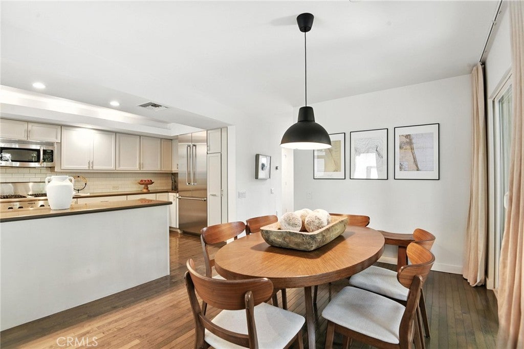 Santa Monica, California, 90405, United States, ,3 BathroomsBathrooms,Residential,Active,1894761